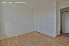 ✨SOUS COMPROMIS - PLUS DISPONIBLE À LA VENTE✨     Immeuble à vendre BERNAY centre 3 lots 170M² env. 215000€ (27)