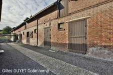 10MN de BERNAY T7 151M² 196000€ avec garage et terrain de 500M² ( Bourg avec commerces)