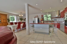 BERNAY,MAISON INDIVIDUELLE T9 ( 177M²) 6 chambres. Terrain de 1000M² env. 329800€