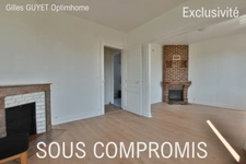 ✨SOUS COMPROMIS - PLUS DISPONIBLE À LA VENTE✨     Immeuble à vendre BERNAY centre 3 lots 170M² env. 215000€ (27)
