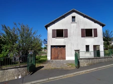Maison à vendre 5 pièces MAURIAC (15)