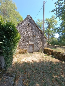 Propriétée de deux batisses
