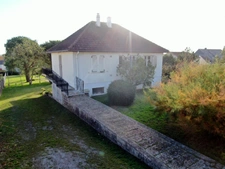 MAISON AVEC POSSIBILITÉ DE DEUX TERRAINS CONSTRUCTIBLES