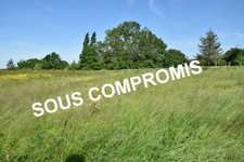 TERRAIN A BATIR VIABILISÉ EN CAMPAGNE