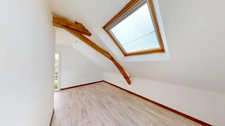 MAISON EN PIERRE QUATRE CHAMBRES + GARAGE + JARDIN