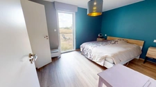 MAISON EN PIERRE 5 CHAMBRES + BUREAU