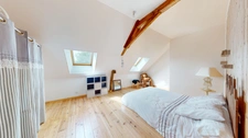 MAISON EN PIERRE AVEC JARDIN ET DÉPENDANCES