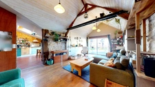 MAISON EN PIERRE PLAIN-PIED 4 CHAMBRES + BUREAU + DEPENDANCES + JARDIN