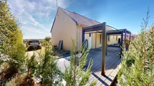 MAISON 3 OU 4 CHAMBES AVEC JARDIN CLOS ET SANS TRAVAUX