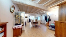 FERME SUR 30 ha AVEC LONGERE ET DEPENDANCE