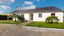 MAISON DE PLAIN-PIED DE 140 m² + GRAND GARAGE ET JARDIN