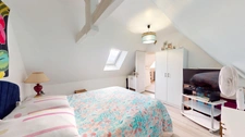 FERME SUR 30 ha AVEC LONGERE ET DEPENDANCE