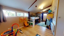 MAISON EN PIERRE PLAIN-PIED 4 CHAMBRES + BUREAU + DEPENDANCES + JARDIN