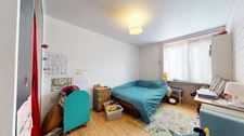 MAISON EN PIERRE PLAIN-PIED 4 CHAMBRES + BUREAU + DEPENDANCES + JARDIN