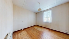 MAISON EN PIERRE 4 CHAMBRES + GRAND GARAGE ET JARDIN