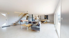 MAISON HAUT DE GAMME AVEC 5 CHAMBRES ET GRAND TERRAIN