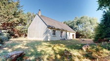 MAISON DE CAMPAGNE PLAIN-PIED 3 CHAMBRES SUR UN GRAND TERRAIN DE 1.2 ha