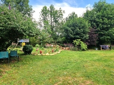 MAISON DE CHARME AVEC ACTIVITE DE GÎTES  (07) GLUIRAS