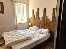 MAISON DE CHARME AVEC ACTIVITE DE GÎTES  (07) GLUIRAS