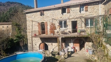 Maison avec activité d'hébergement à vendre 6 pièces DORNAS (07)