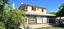 Villa T6 (1978) de 168 m2 sur Terrain de 641 m2 vendue Louée.