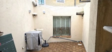 Maison de village T4 de 80,6 m2 avec garage et terrasse tropézienne.