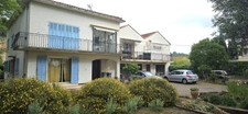 Ensemble immobilier T11 de 279 m2 avec garage, caves et hangar sur 816 m2 de terrain