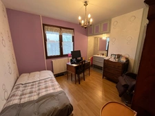 CHANTEHEUX PAVILON SUR SOUS SOL . 5 CHAMBRES. 1300 M² DE TERRAIN.