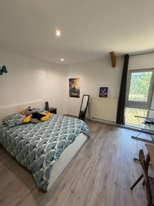 PLAIN-PIED DE 284M² DE SURFACE HABITABLE