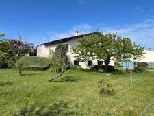 CHANTEHEUX PAVILON SUR SOUS SOL . 5 CHAMBRES. 1300 M² DE TERRAIN.