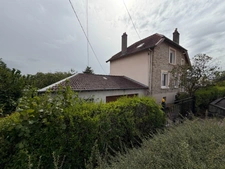 CHANTEHEUX BELLE MAISON INDEPENDANTE.