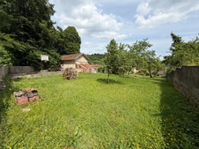 SUR LES HAUTEURS DE NEUVES-MAISONS