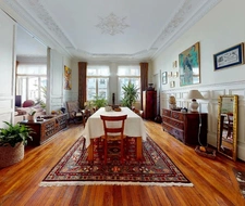 APPARTEMENT  F7 DANS TRES BEL IMMEUBLE BOURGEOIS !!!