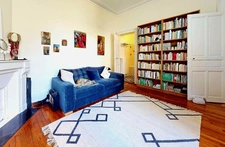 APPARTEMENT  F7 DANS TRES BEL IMMEUBLE BOURGEOIS !!!