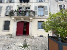 GRAND APPARTEMENT AVEC TRES BELLE VUE!!!