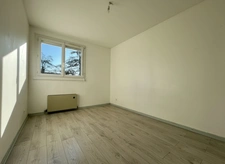Appartement à vendre 5 pièces MEYZIEU (69)