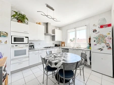 Maison à vendre 5 pièces GENAS (69)