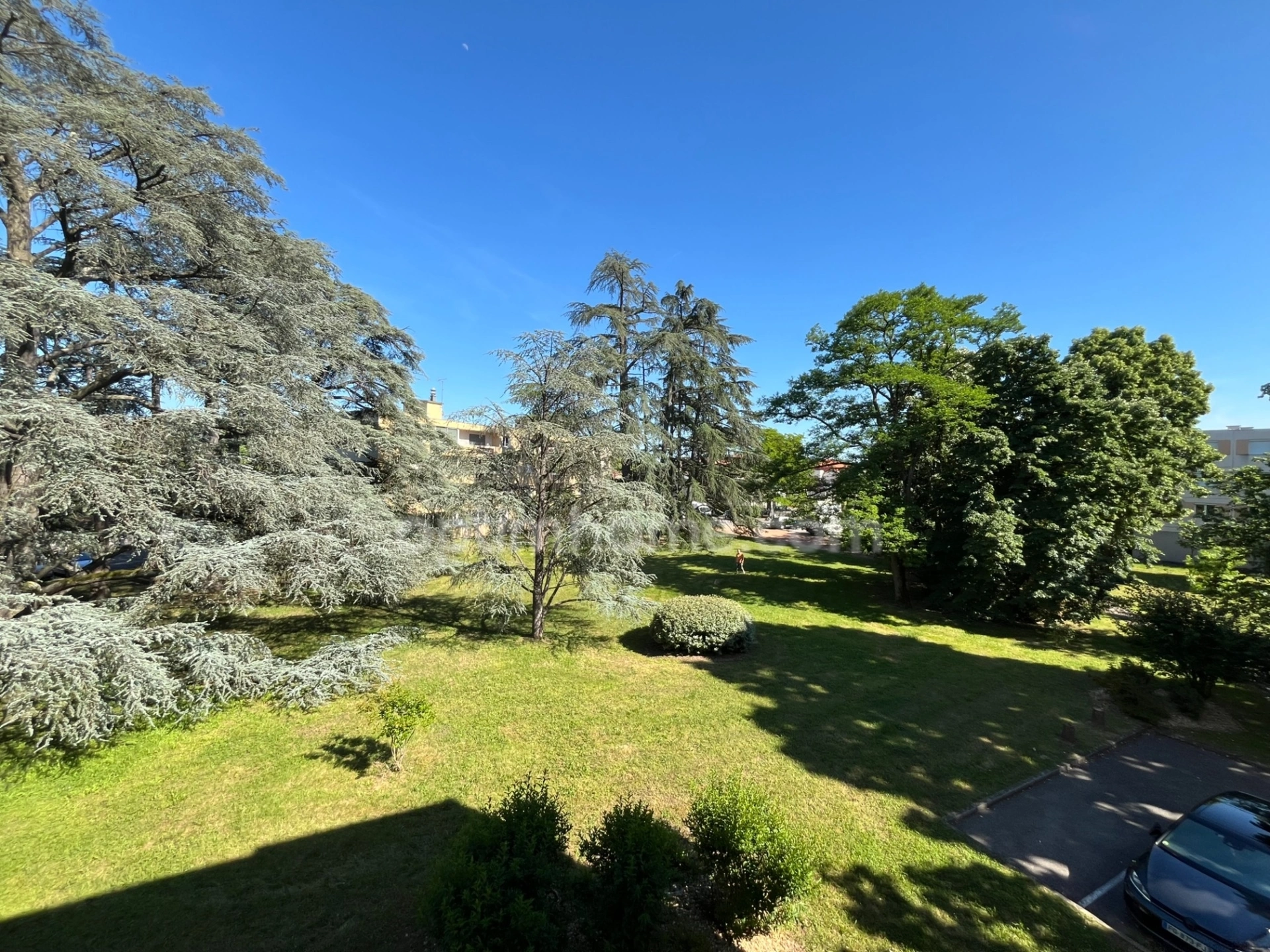 Appartement 5 pièces 104 m² · à Meyzieu · 104 m² · 268 000 €