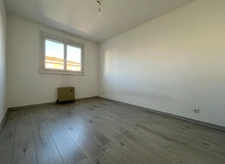 Appartement à vendre 5 pièces MEYZIEU (69)