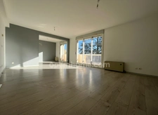 Appartement à vendre 5 pièces MEYZIEU (69)