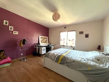 Maison à vendre 7 pièces MEYZIEU (69)