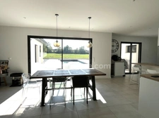Maison à vendre 7 pièces JANNEYRIAS (38)