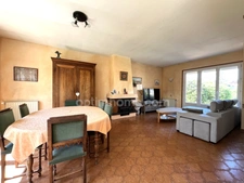 Maison à vendre 7 pièces MEYZIEU (69)