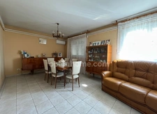 Maison à vendre 7 pièces MEYZIEU (69)