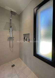 Maison à vendre 7 pièces JANNEYRIAS (38)