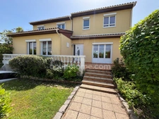 Maison à vendre 7 pièces MEYZIEU (69)