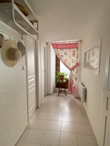 Charras - Maison 131 m² avec grange située sur une impasse  
