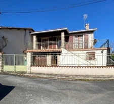 Rivières. Maison 79 m² sur sous-sol semi enterré avec jardin et garage indépendant 