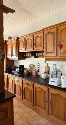 Brie. Maison en pierre de 200 m² sur une parcelle de 3392 m² 