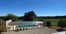 Voeuil et Giget. Maison 233 m² avec garage, piscine et jardin 
